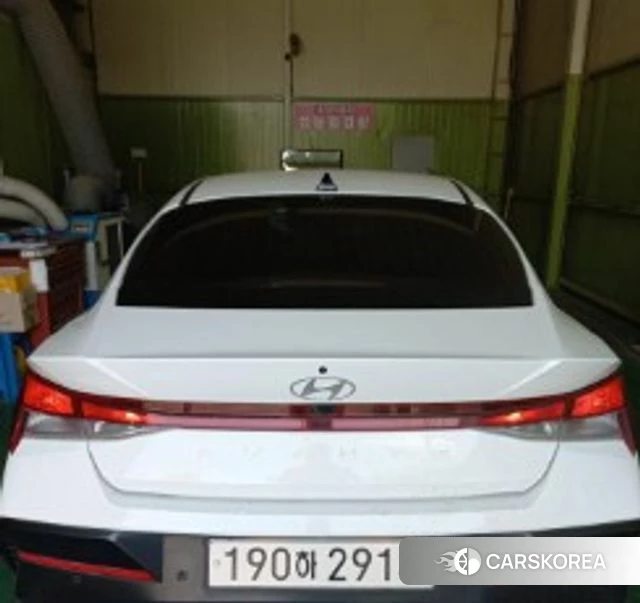 Hyundai The New Avante (CN7) 2023 Белый из Кореи, фото 2