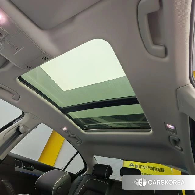Volkswagen Magotan PHEV id 4253193 из Китая 12