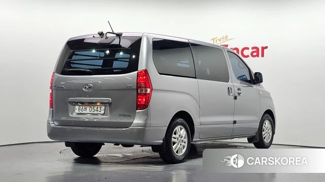 Hyundai The New Grand Starex id 4672518 из Кореи 12