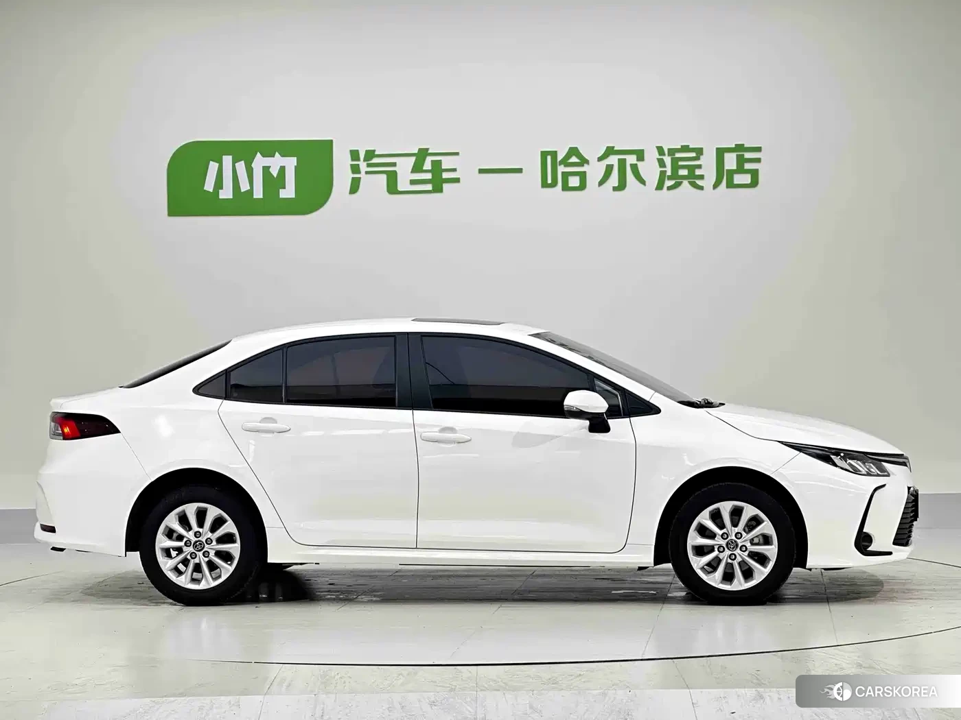Toyota Corolla id 4628956 из Китая 12