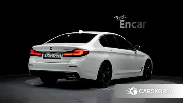 BMW 5 Series (G30) id 3587221 из Кореи 12