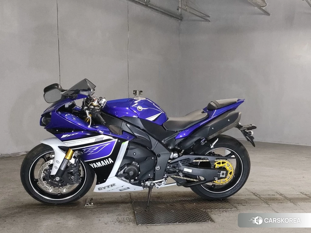 Проданный Yamaha YZF-R1 2013 из Японии, фото 2