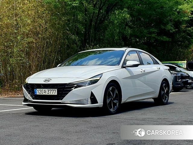 Hyundai Avante (CN7) 2023 Белый из Кореи, фото 2