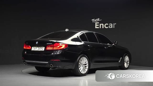 BMW 5 Series (G30) id 4658357 из Кореи 12