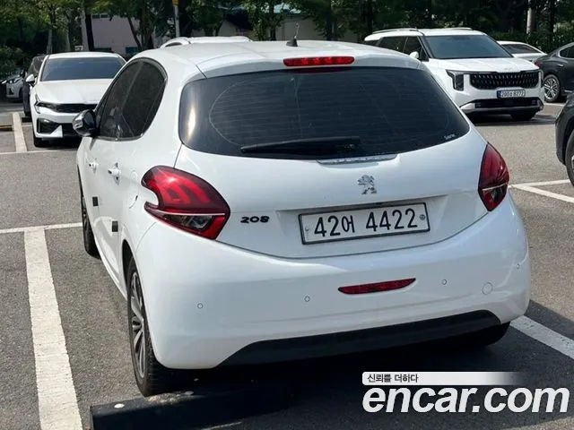 Peugeot 208 id 2840131 из Кореи 11