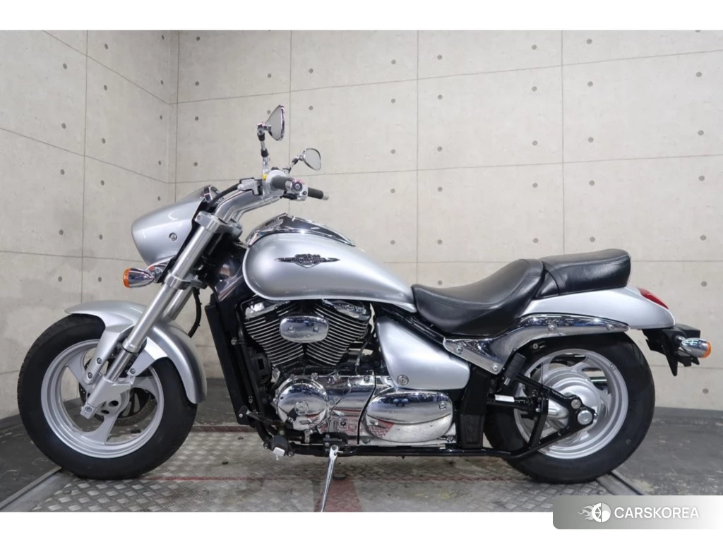 Проданный Suzuki BOULEVARD 400 2016 из Японии, фото 2