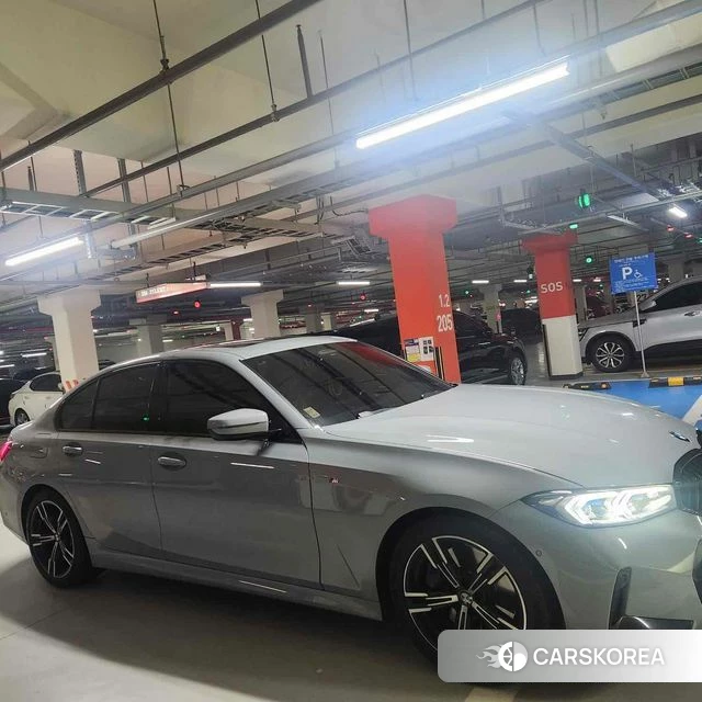 BMW 3 Series (G20) 2023 Светло-серебряный цвет из Кореи, фото 2