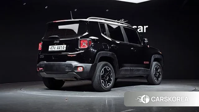 Jeep Renegade id 3439853 из Кореи 12