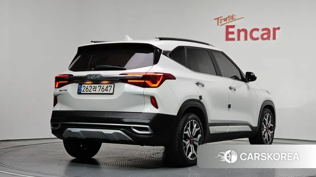 Kia Seltos id 4186686 из Кореи 12