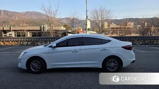 Hyundai The New Avante AD id 3578528 из Кореи 12