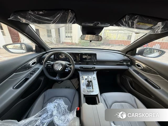 GAC Trumpchi Shadow Leopard 2026 Белый из Китая, фото 2