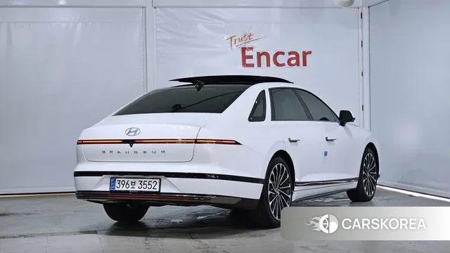 Hyundai Grandeur Hybrid (GN7) id 3109920 из Кореи 12