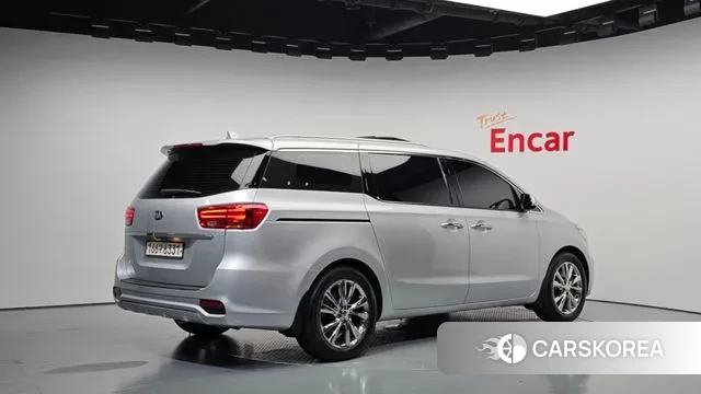 Kia The New Carnival id 3302976 из Кореи 12