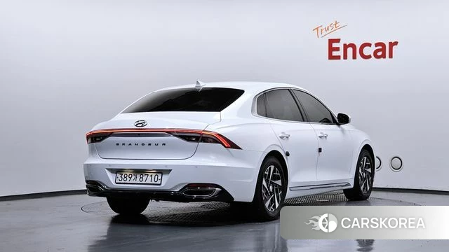 Hyundai The New Grandeur IG Hybrid id 4444693 из Кореи 12