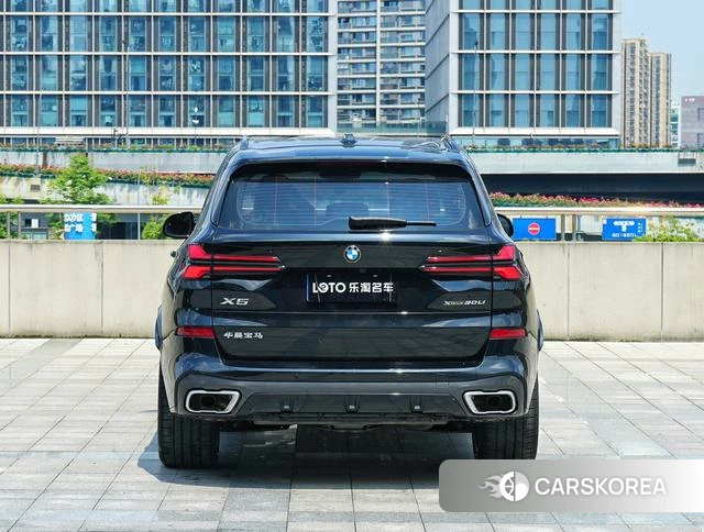 BMW X5 2024 Черный из Китая, фото 2