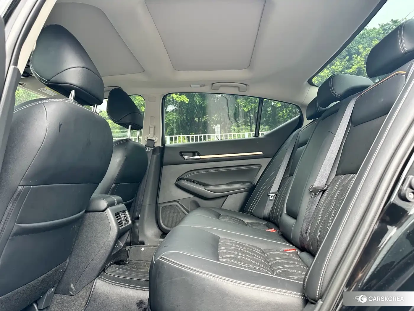 Nissan Altima id 4589180 из Китая 11