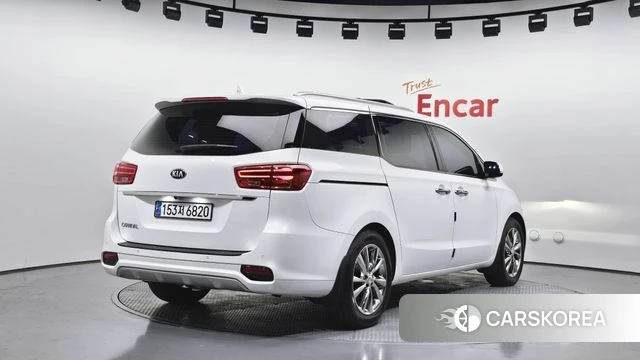 Kia The New Carnival id 4339347 из Кореи 12