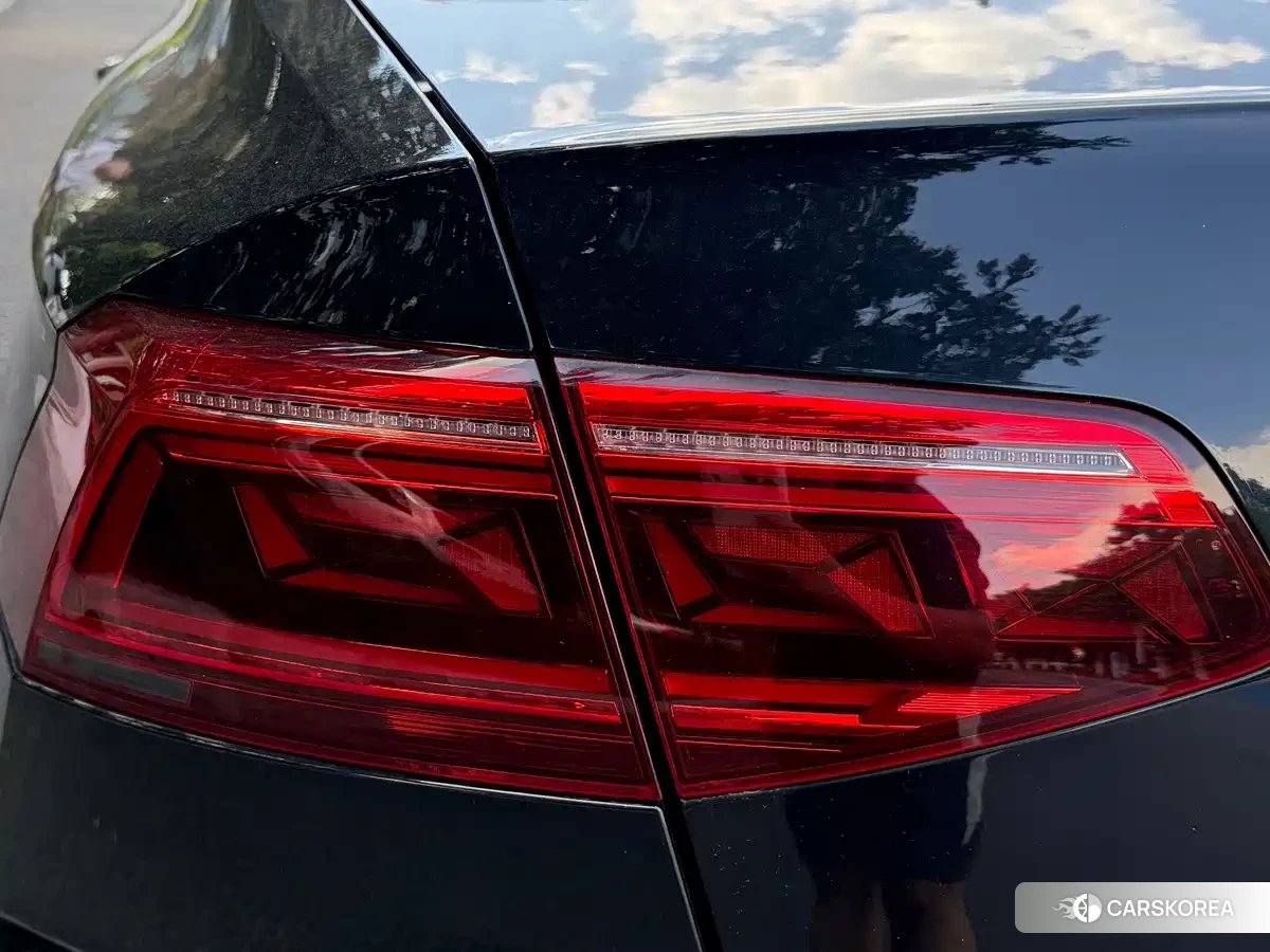 Volkswagen Magotan id 4679754 из Китая 10