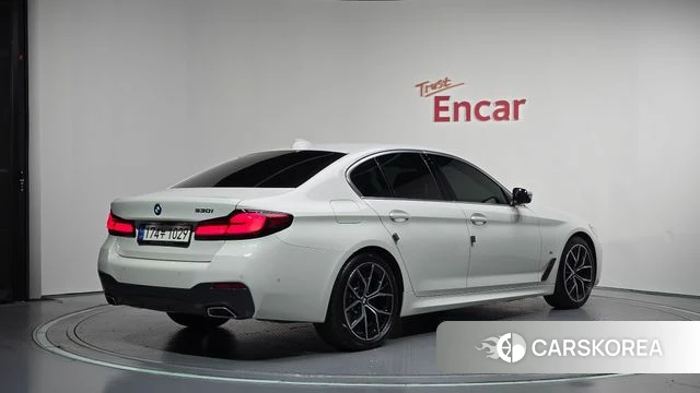 BMW 5 Series (G30) id 4936272 из Кореи 12