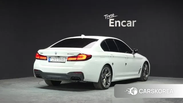 BMW 5 Series (G30) id 3487621 из Кореи 12