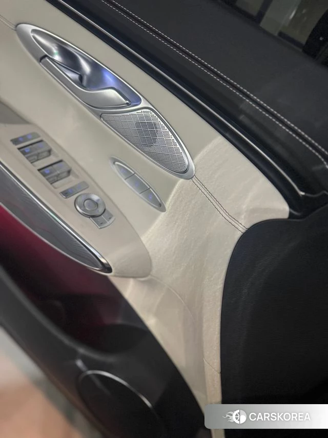 Genesis GV70 2021 Черный из Кореи, фото 5