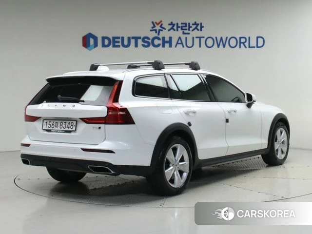 Volvo V60 Cross-Country 2nd Generation id 4754902 из Кореи 12