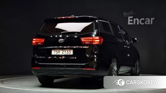 Kia The New Carnival id 3060579 из Кореи 12