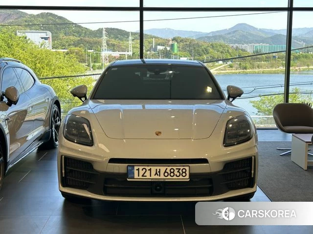 Porsche Panamera (976) 2025 Серебристо-серый из Кореи, фото 2