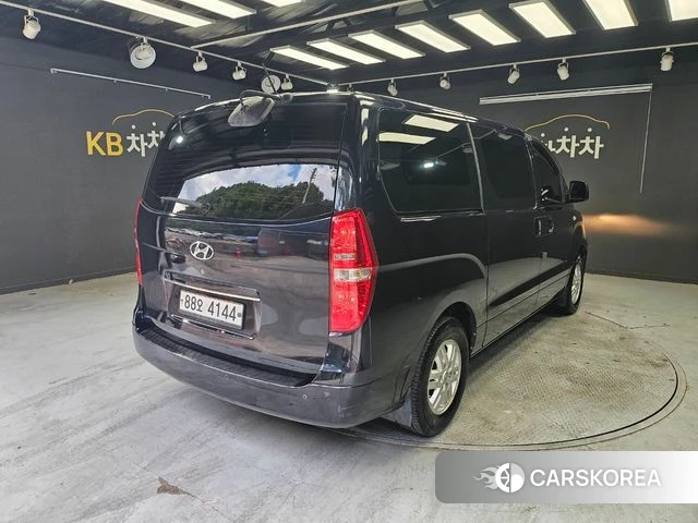 Hyundai The New Grand Starex id 4703389 из Кореи 12