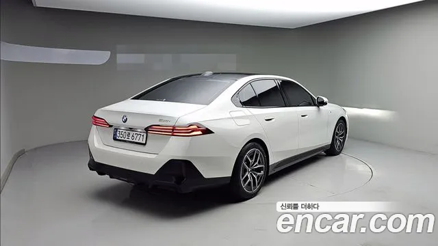 BMW 5 Series (G60) id 2667523 из Кореи 12