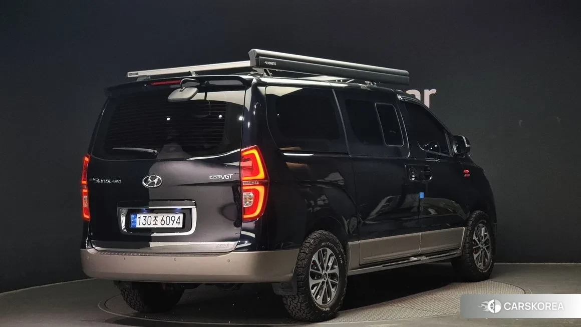 Hyundai The New Grand Starex id 2154480 из Кореи 12
