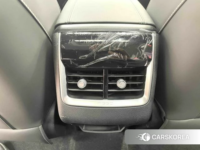 Chery Tiggo 8 id 3983470 из Китая 12