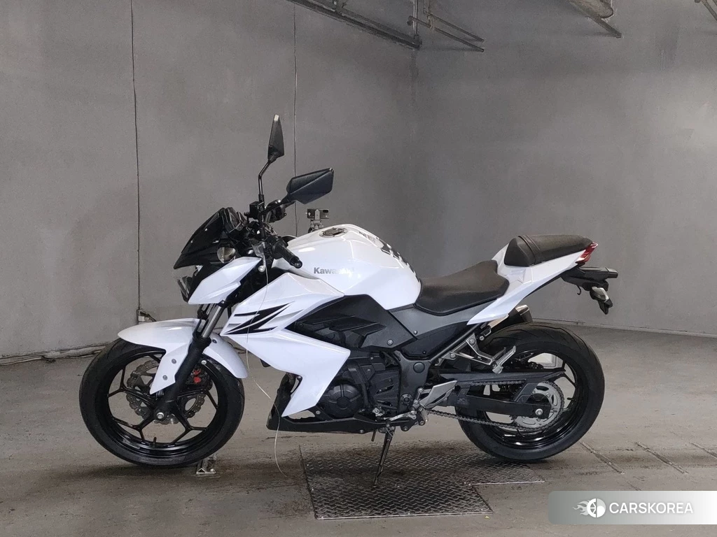 Проданный Kawasaki Z250 2014 из Японии, фото 2