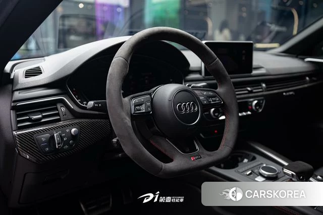 Audi RS 5 2020 Серебристо-серый из Китая, фото 3