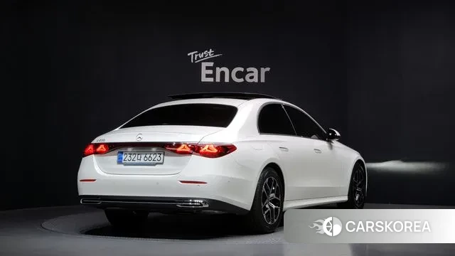 Mercedes-Benz E-Class W214 id 3720742 из Кореи 12