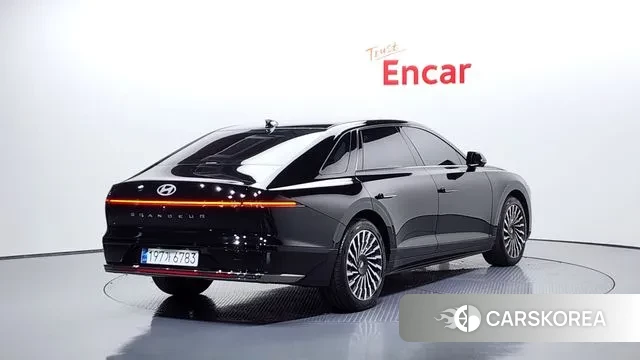 Hyundai Grandeur Hybrid (GN7) id 3426230 из Кореи 12