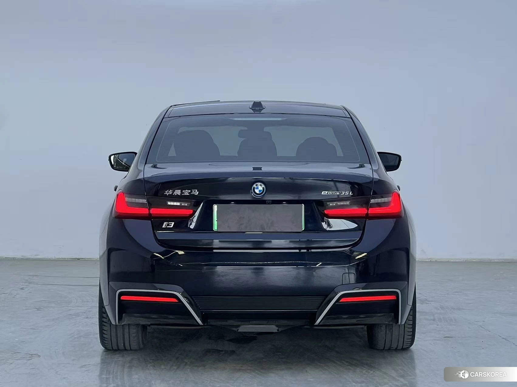 BMW i3 2023 Черный из Китая, фото 2