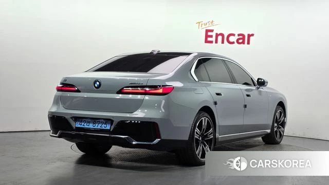 BMW i7 (G70) id 4474301 из Кореи 12