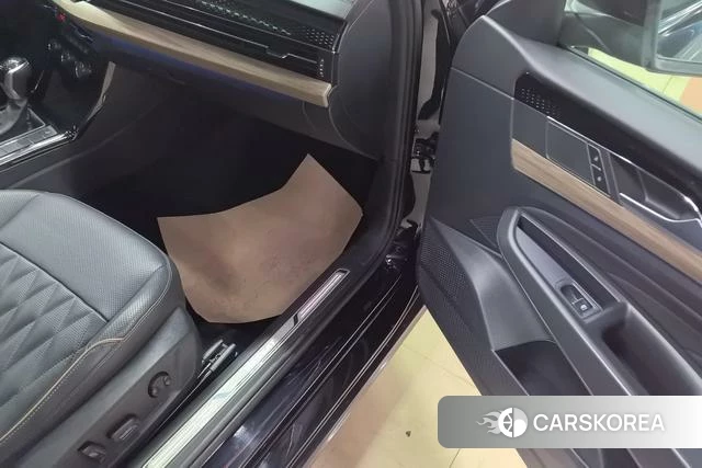 Volkswagen Passat id 4208079 из Китая 9