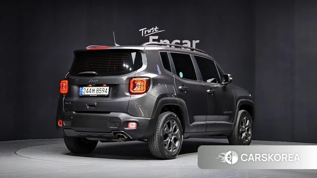 Jeep Renegade id 3923574 из Кореи 12