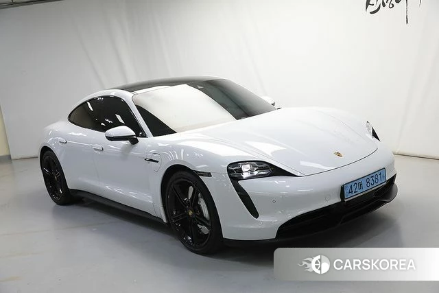 Porsche Taycan id 3889320 из Кореи 12