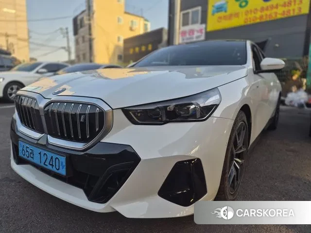 BMW i5 (G60) id 3431580 из Кореи 8