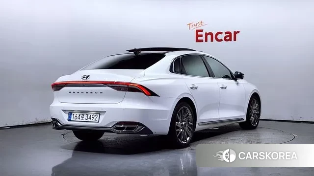Hyundai The New Grandeur IG Hybrid id 3037814 из Кореи 12