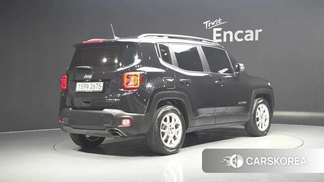 Jeep Renegade id 4741446 из Кореи 12