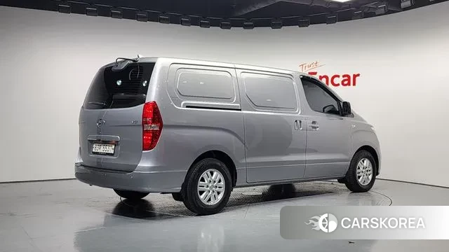 Hyundai The New Grand Starex id 3422863 из Кореи 12