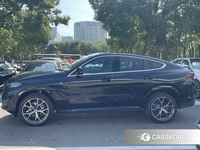 BMW X6 id 4265413 из Китая 7