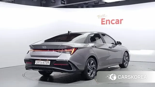 Hyundai The New Avante (CN7) id 3164379 из Кореи 12