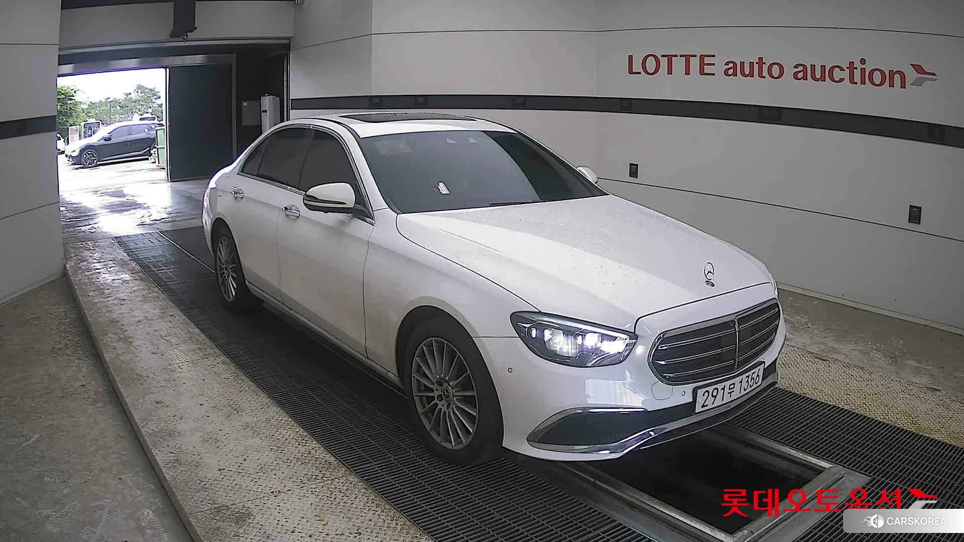 Mercedes-Benz Mercedes-Benz E250 id 4498463 из Кореи 12