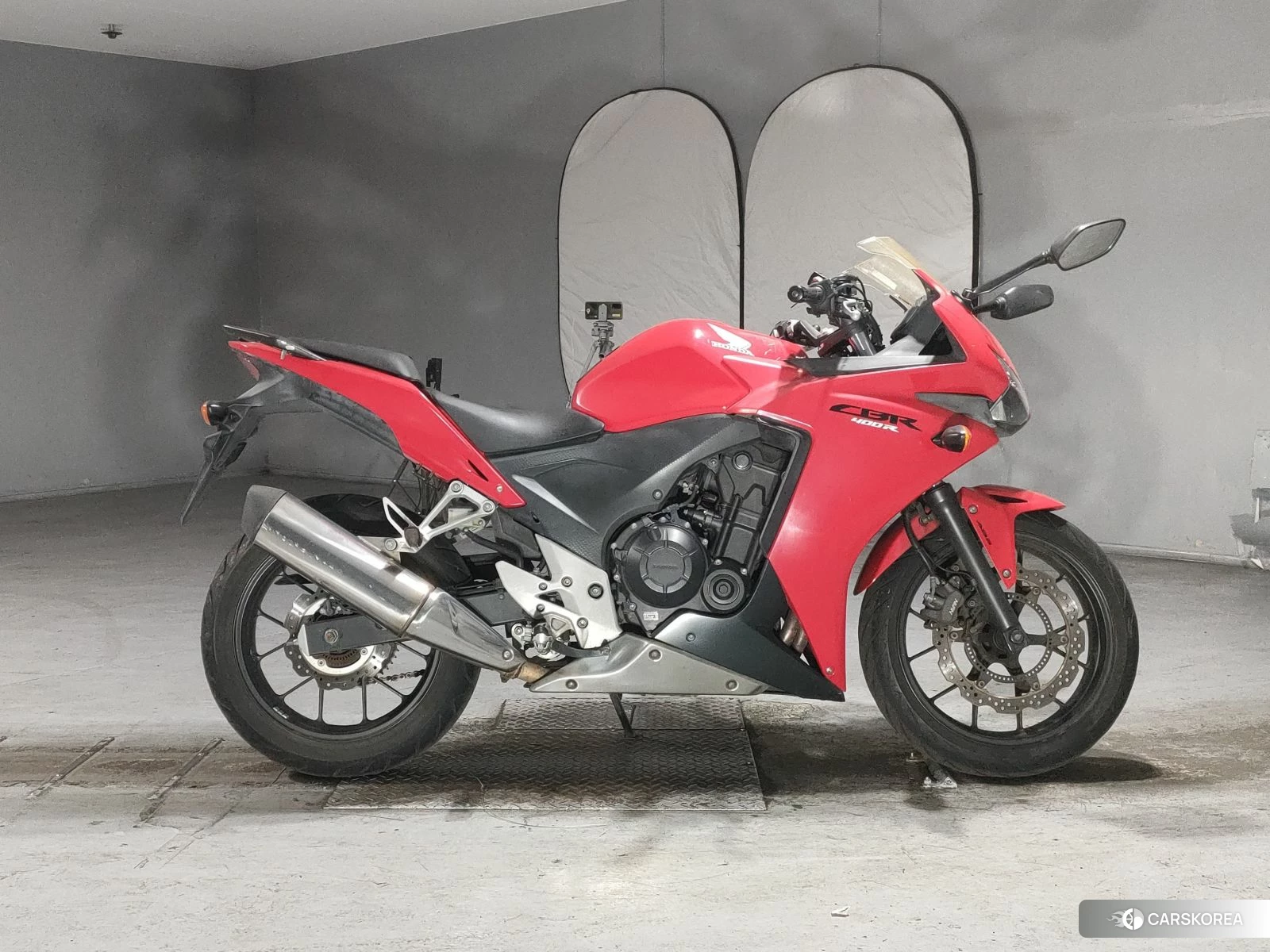 Проданный Honda CBR400R id 3946840 из Японии