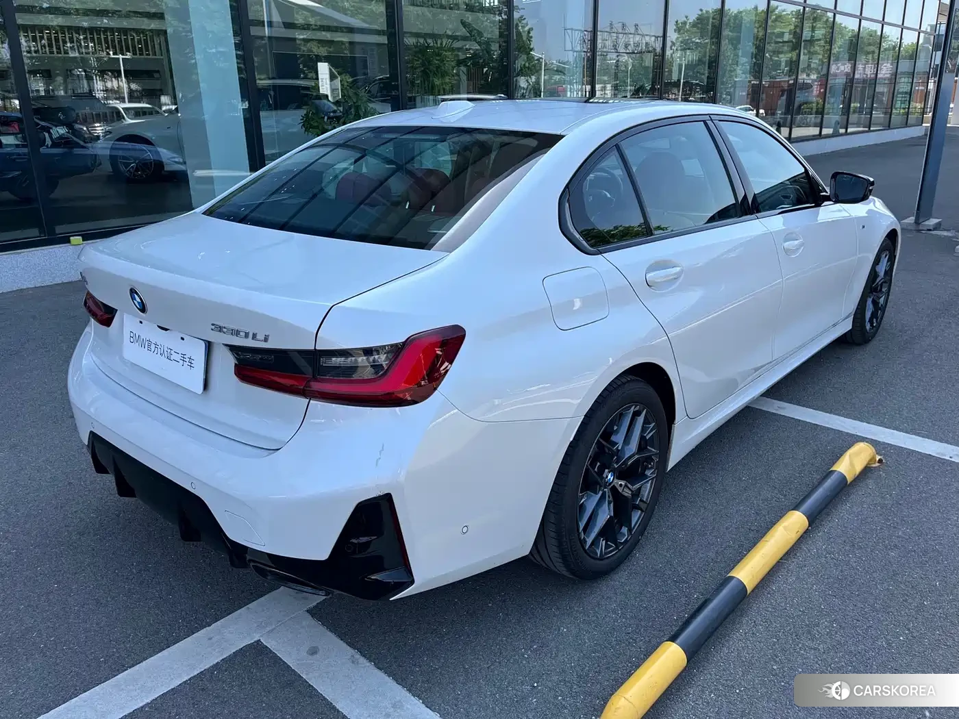 BMW 3 series 2024 Белый из Китая, фото 2